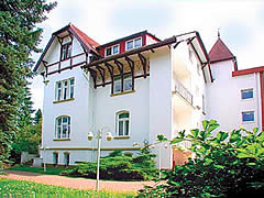 Altenheim Bad Münder - Das Plegeheim von Dr. Heindorf ist unweit von Hameln und Springe gelegen und ein sehr freundliches Seniorenheim in Bad Münder